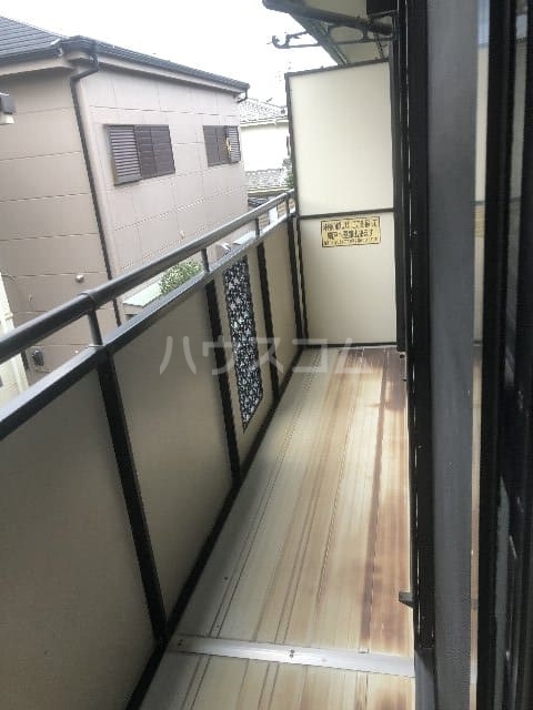 21/30 バルコニー