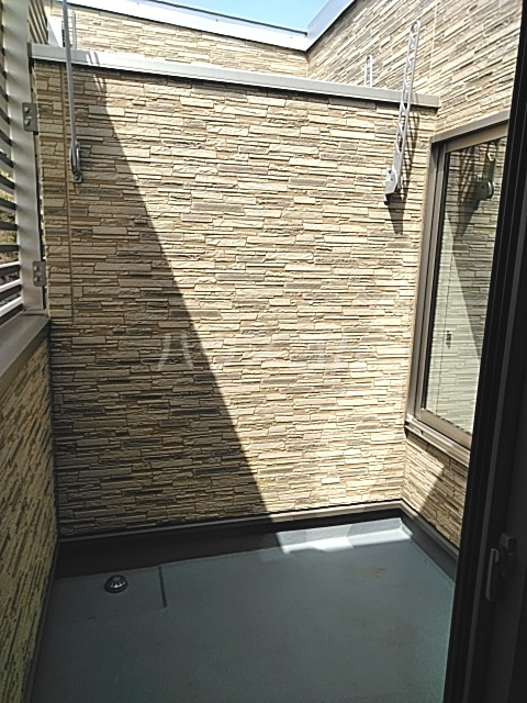 18/30 バルコニー