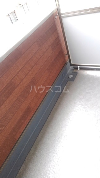 13/23 バルコニー