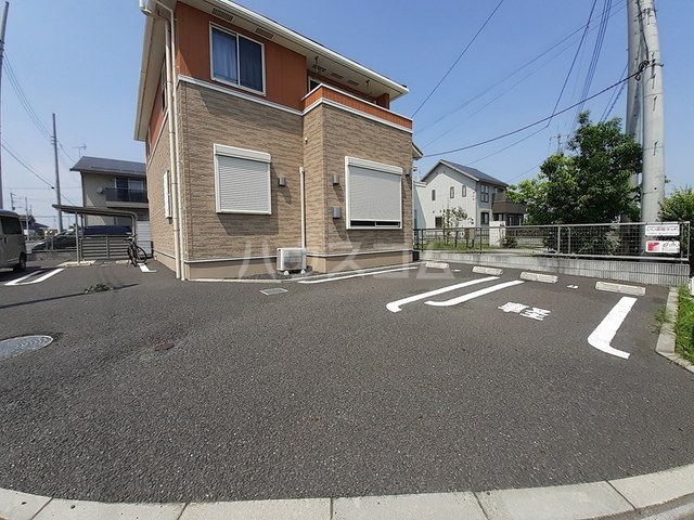 15/23 駐車場