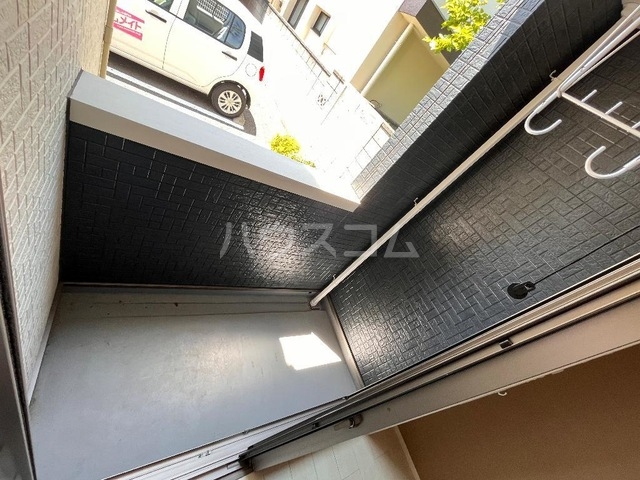 21/24 バルコニー