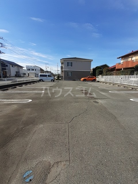 15/27 駐車場