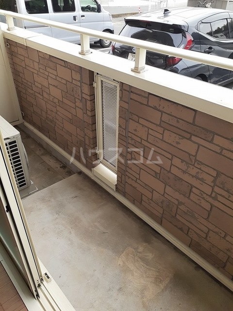 20/30 バルコニー