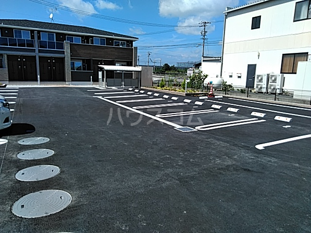 24/30 駐車場