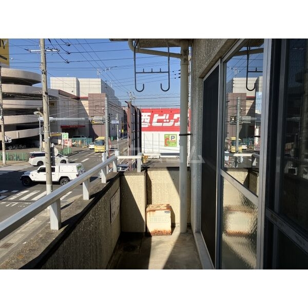 13/18 バルコニー