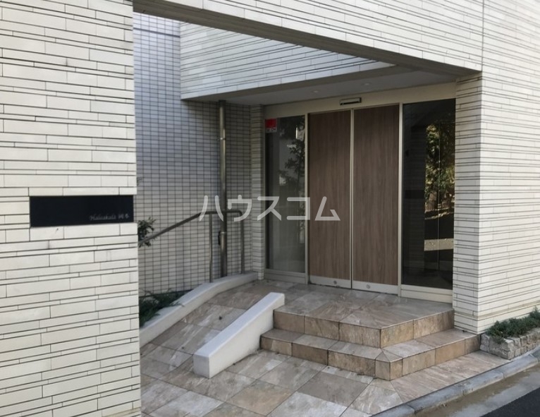 17/27 エントランス