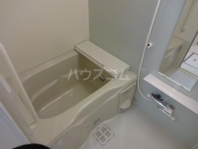 13/29 浴室