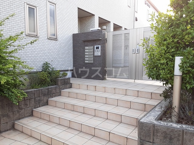 3/5 エントランス