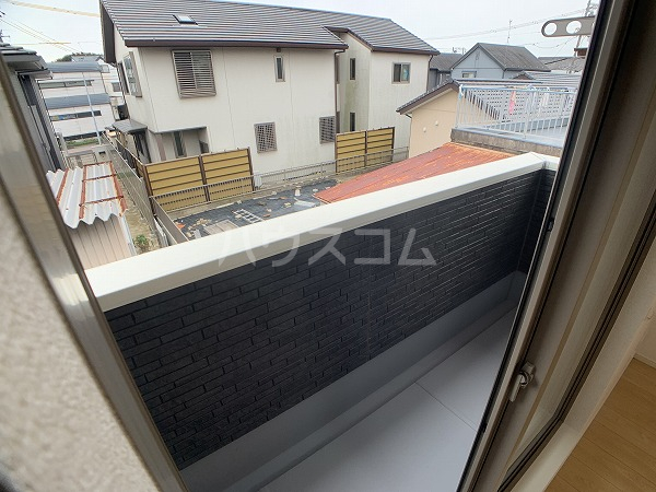 23/30 バルコニー