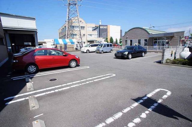 14/21 駐車場