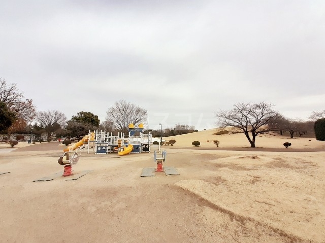 18/28 駐車場