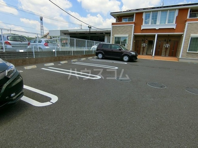 14/20 駐車場