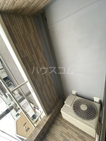 17/28 バルコニー