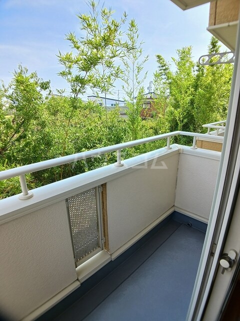 13/22 バルコニー