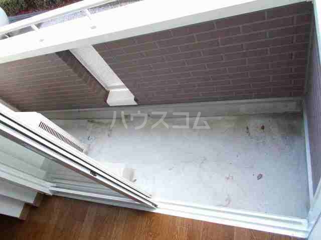 13/20 バルコニー