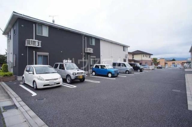 2/8 駐車場