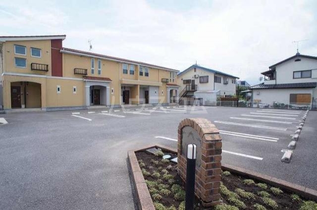 15/27 駐車場