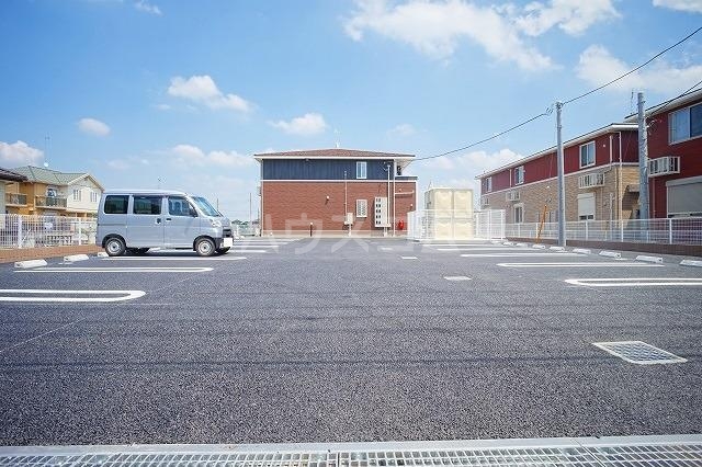 15/21 駐車場