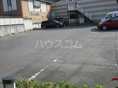 14/19 駐車場