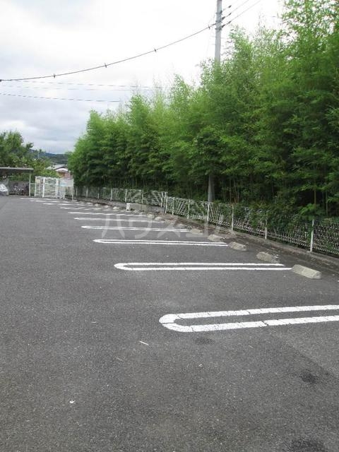 15/21 駐車場