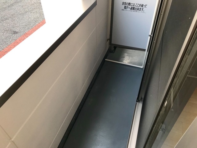 13/17 バルコニー