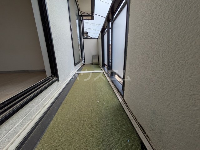 18/30 バルコニー