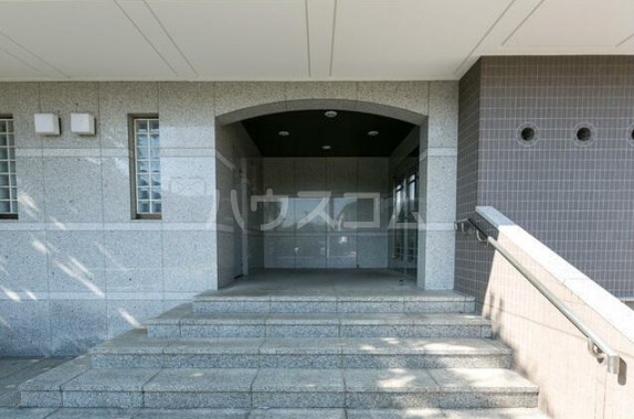 2/11 エントランス