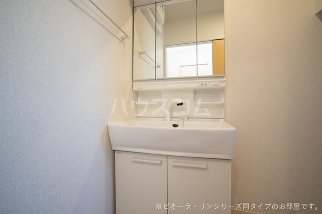 16/28 洗面