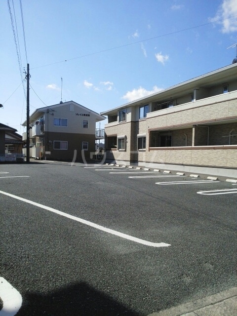 15/21 駐車場