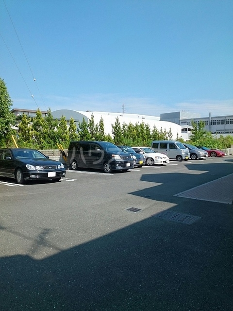15/25 駐車場