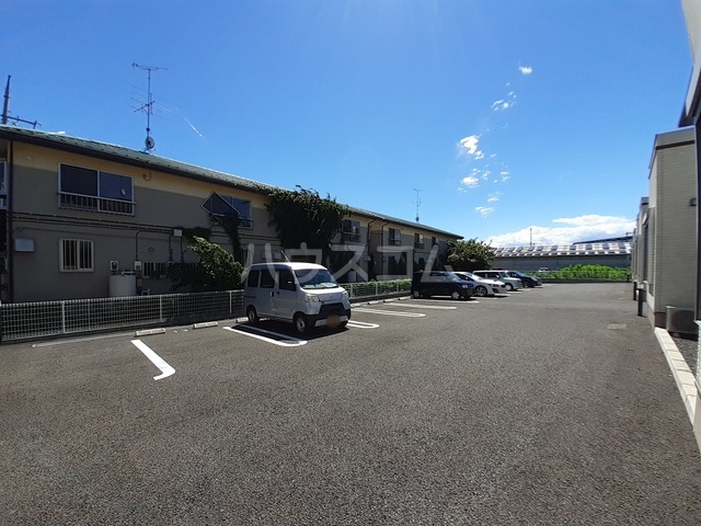 8/12 駐車場