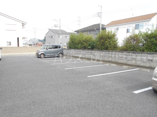 2/10 駐車場