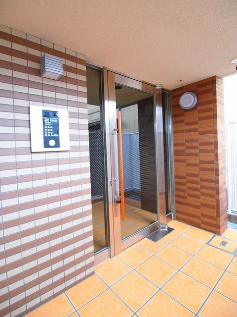 13/24 エントランス