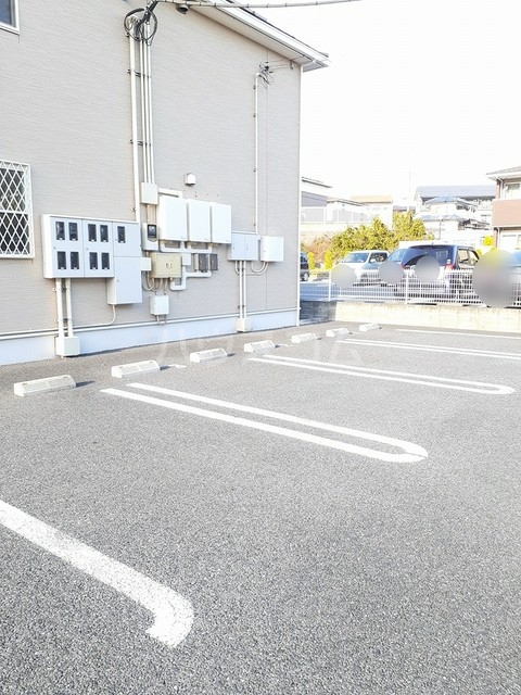15/24 駐車場