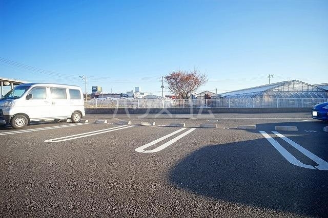 14/20 駐車場