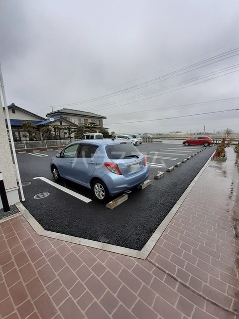 2/8 駐車場