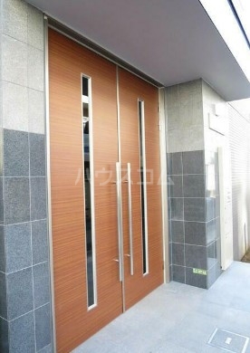 19/29 エントランス