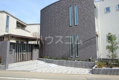 20/24 エントランス