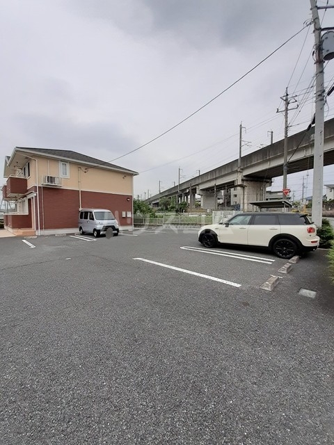 15/27 駐車場