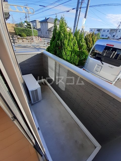 19/28 バルコニー