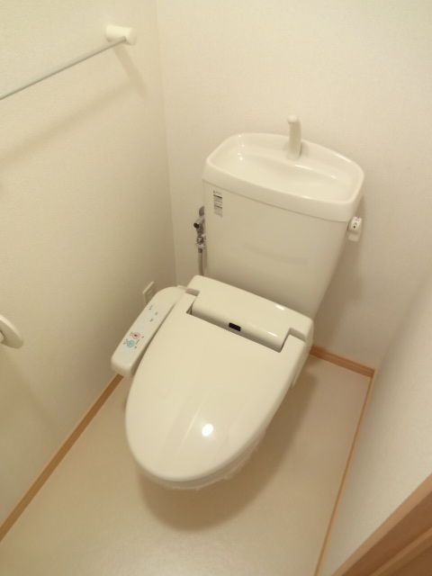 13/30 トイレ