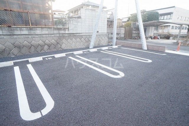 14/20 駐車場