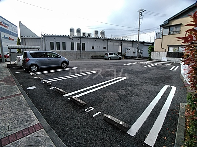 4/5 駐車場