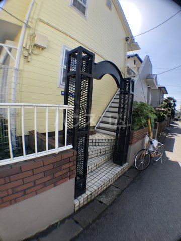 3/3 エントランス