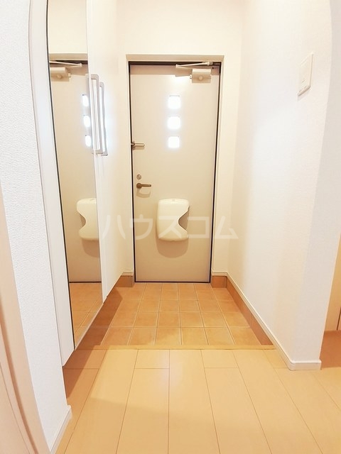5/30 玄関