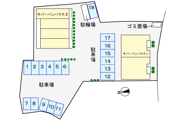 22/28 駐車場