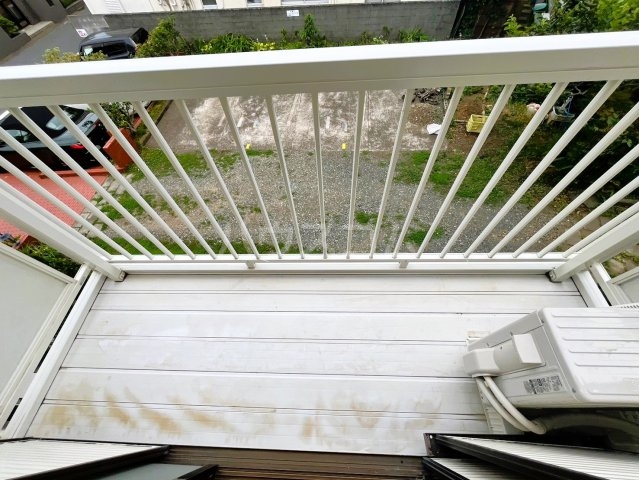 19/30 バルコニー