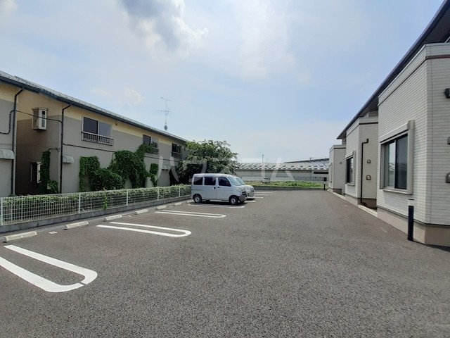 15/21 駐車場