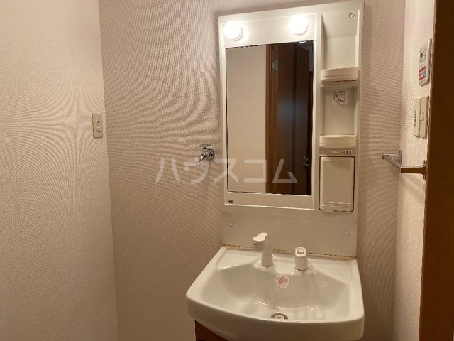 18/30 洗面