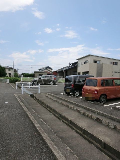 16/26 駐車場